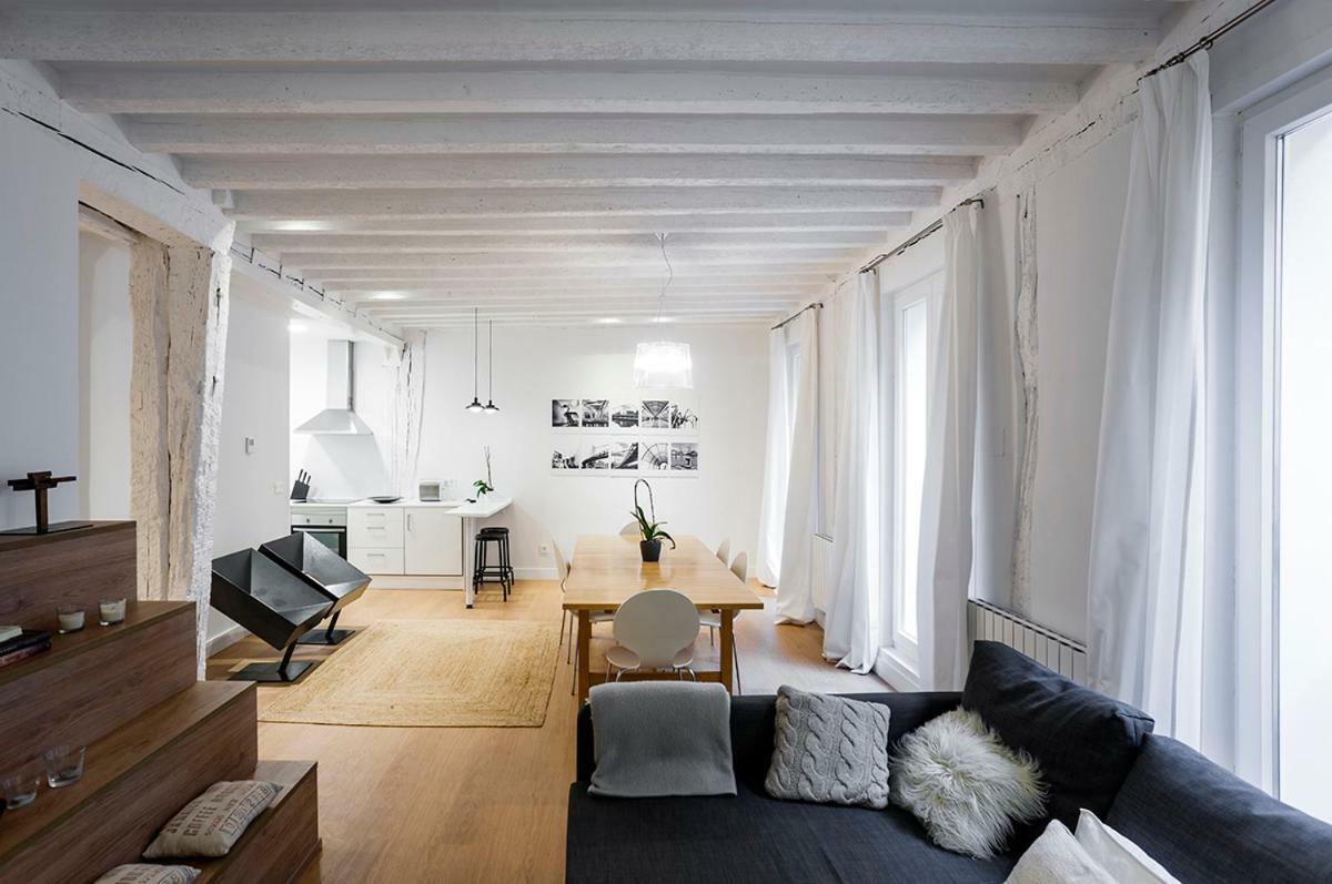 Apartamento Minimalista En El Corazon De ビルバオ エクステリア 写真