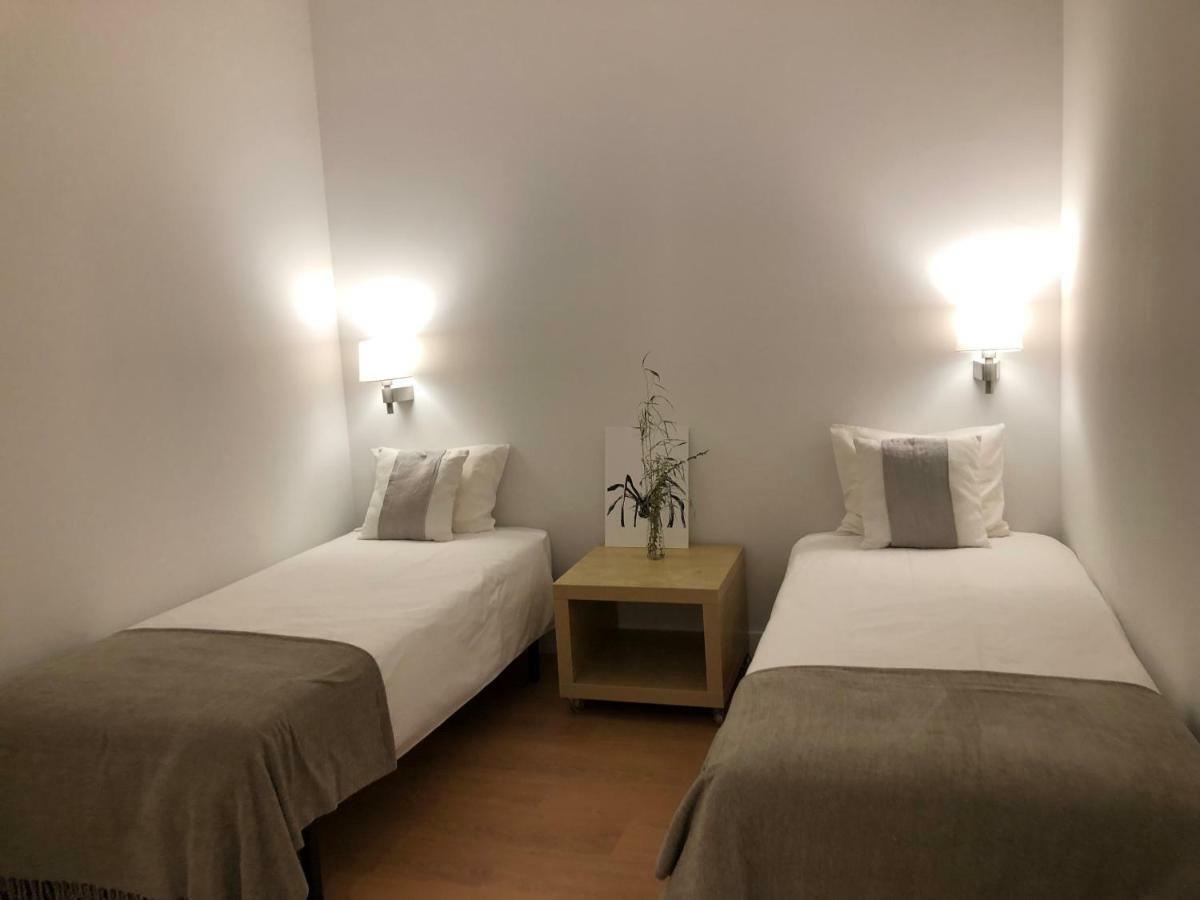 Apartamento Minimalista En El Corazon De ビルバオ エクステリア 写真